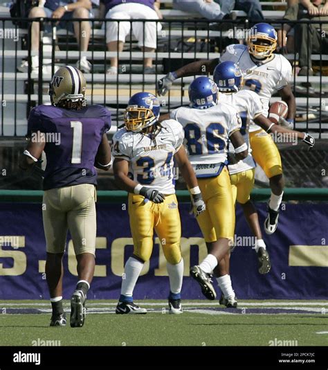 San Jose State wide receiver James Jones, right, celebrates his second of three touchdowns in a ...