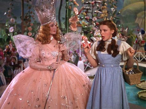 DIY Glinda the Good Witch Crown (The Wizard of Oz) | Godmother dress ...