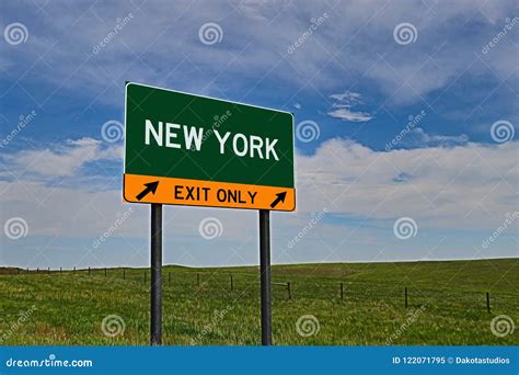 US Highway Exit Sign for New York Stock Image - Image of direction, place: 122071795