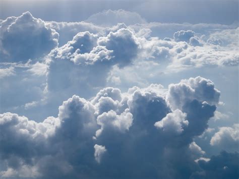 Cloud Photography: How to Take Advantage of What Is Right Above You