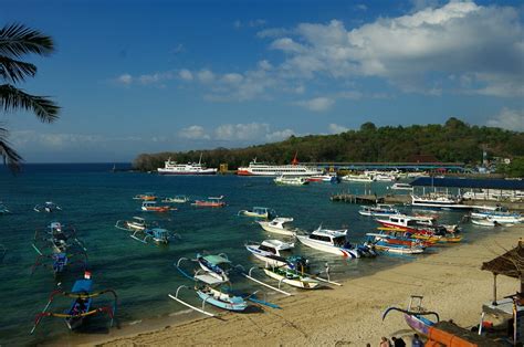 Enjoy Your Bicycle ! - Padang Bai Bali