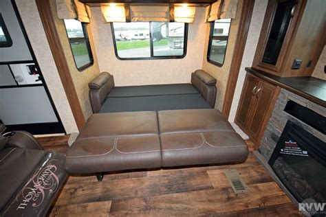 2017 Forest River Sandpiper 389RD Fifth Wheel | The Real RVWholesalers | 034424