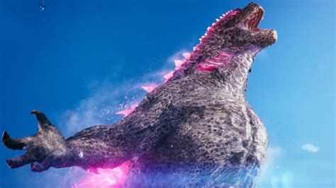 GODZILLA X KONG: THE NEW EMPIRE Director Explains Why Godzilla Got an "Orgasmic" Pink Makeover ...