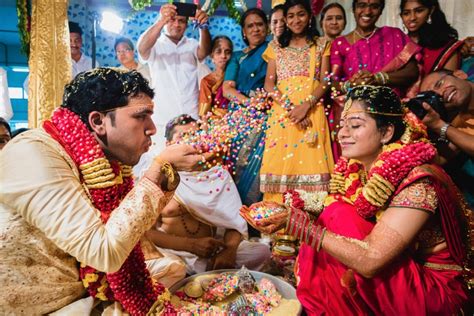 Beautiful Customs And Traditions Of The Energetic Ezhava Weddings In Kerala – Matchmaking ...