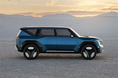 Kia's Electric SUV Concept EV9 Unveiled | Hypebeast