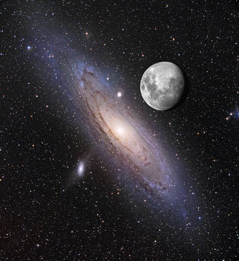 APOD: 2006 December 28 - Moon Over Andromeda