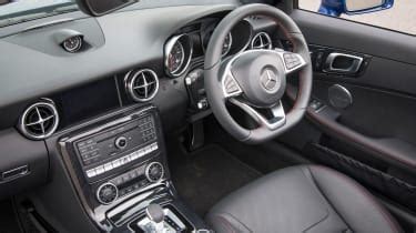 Mercedes SLC convertible - Interior & comfort (2016-2021) 2020 review ...