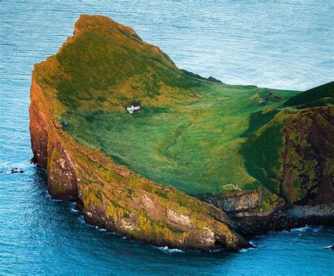 Elliðaey Island Lodge: A Stay at the World's Loneliest House - Unusual ...