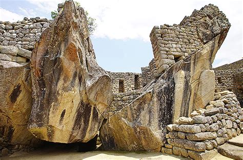 Machu Picchu - the mysterious monument of a bygone civilization