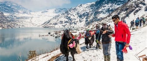 Sikkim Booking - Famous Bakthang Waterfall in Gangtok, Top Tourist ...