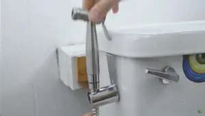 How to use a handheld bidet sprayer-(installation, usage & Benefits ...