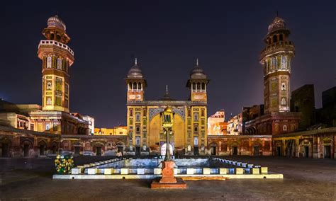 Wazir Khan Mosque Lahore - Trango Tours