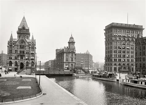 Erie Canal at Salina Street, Syracuse, New York, 1904 [2800x2024] : r ...