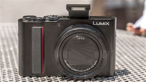 Panasonic Lumix DC-ZS200 - Review 2018 - PCMag Australia