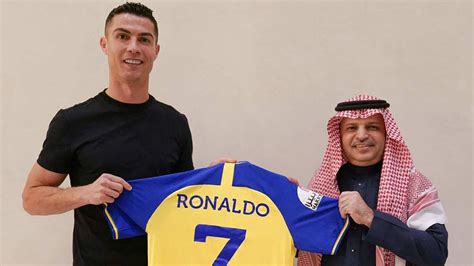 Cristiano Ronaldo becomes highest-paid footballer in history after Al-Nassr deal | Mint