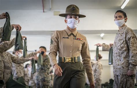 US Military Draft May Soon Open to Women