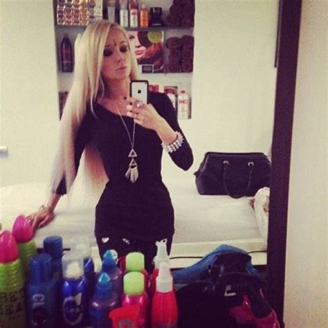 8,562 Me gusta, 58 comentarios - Valeria Lukyanova (@valerialukyanova ...