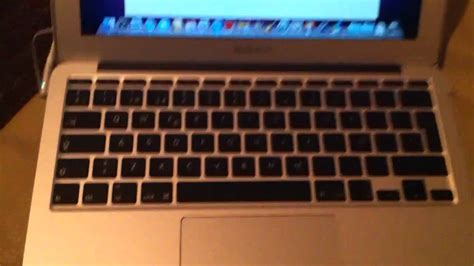 Macbook Air 11" Spanish Keyboard Review - YouTube