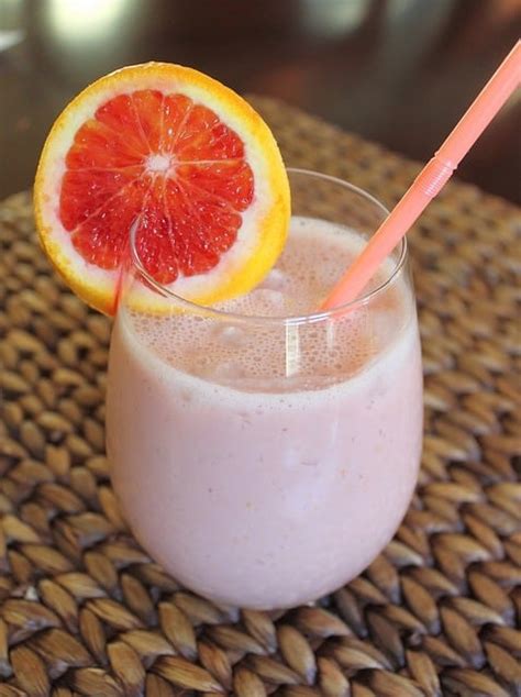 Blood Orange Smoothie - Refreshing Blood Orange Yogurt Smoothie