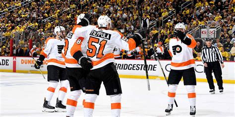 Flyers beat Penguins 4-2 in Game Five to extend series