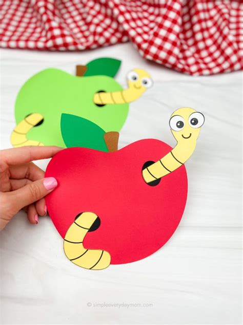 Cute Worm In Apple Craft For Kids [Free Template] | Apple craft ...