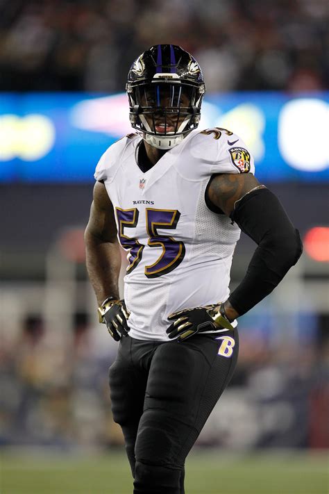 Ravens LB Terrell Suggs Won't Retire This Offseason