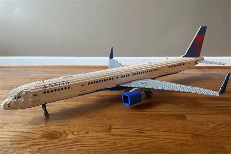 LEGO IDEAS - LEGO Boeing 757-300