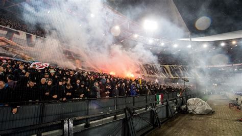 Feyenoord fans banned from European games after crowd trouble - DutchNews.nl