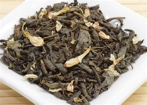 8 Jasmine Tea Benefits That’ll Have You Sipping It All Day Long