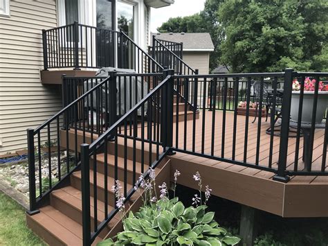 Maximum Post Spacing For Deck Railing | Railing Design