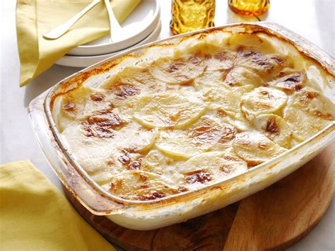 Potatoes Au Gratin | Potato Recipes | Au Gratin Recipes