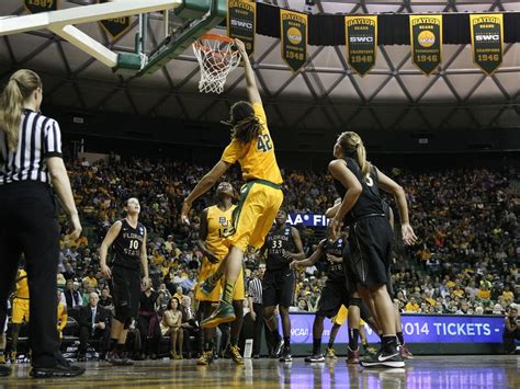 How To Hit A Big Dunk: Brittney Griner's Tweet Comes True For Baylor ...