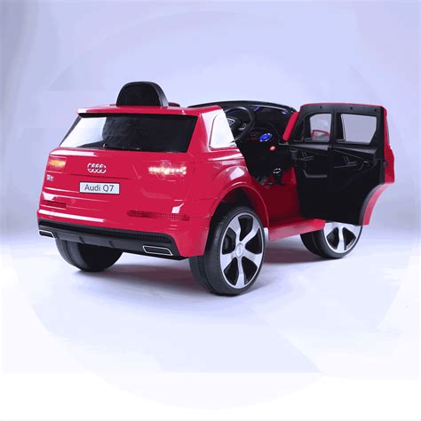 Audi Q7 Licensed Ride On Car 12V Battery Electric Remote Control — RiiRoo