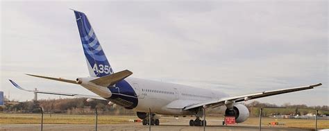 A350 XWB News: A350 flight-tests with missing winglet.