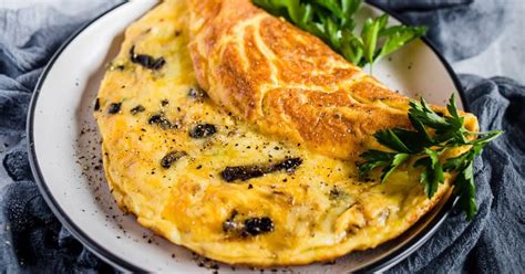 Keto Mushroom Omelet