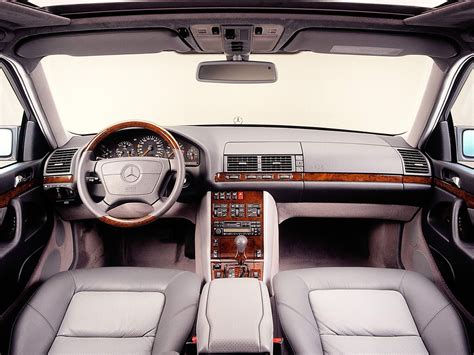 Mercedes-Benz S-classe (W140). | Mercedes w140, Mercedes benz, Mercedes