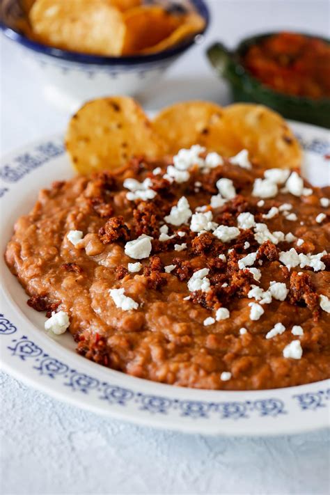 Mexican Chorizo Beans (frijoles con chorizo)