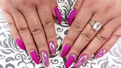 Fuschia Nail Polish Design - Nail Ftempo