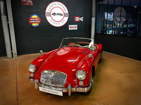 MGA Cabriolet | Voiture de Collection Capots Vintage