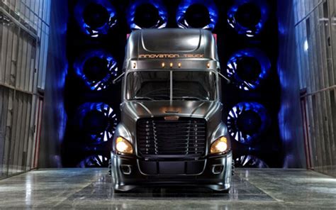 Freightliner Explores Semi-Truck Efficiency - The Car Guide