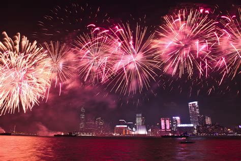 Hong Kong fireworks on National Day | smajumdar_83 | Flickr