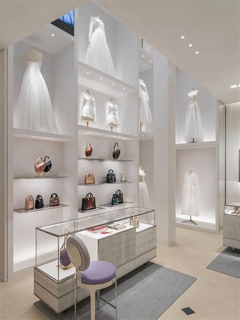 Dior Flagship, Featuring New Unisex Concept, Opens in Munich [PHOTOS ...