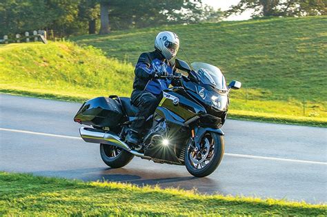 2018 BMW K 1600 B Bagger | Road Test Review | Rider Magazine