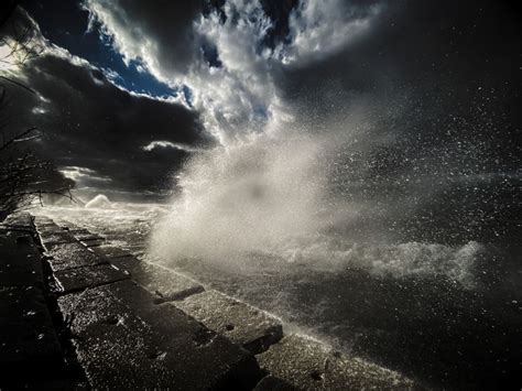 Lake Erie Storms | Smithsonian Photo Contest | Smithsonian Magazine