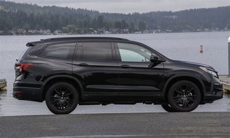 2020 Honda Pilot Black Edition: Review - autoNXT.net