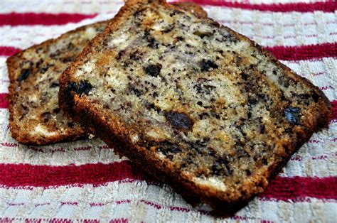 Our Italian Kitchen: Banana Raisin Bread