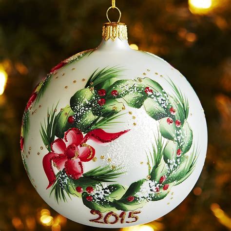 20+ Painting Christmas Ornament Ideas - DECOOMO