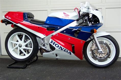 1990 Honda RC30 VFR750R for sale on BaT Auctions - closed on May 6 ...