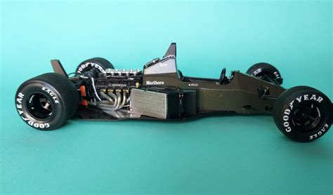 Pin by Gary Hopson on Tamiya McLaren HONDA MP4/5b build 1/20 model ...