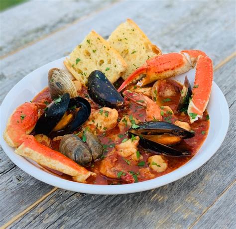 Cioppino Seafood Stew - The Art of Food and Wine